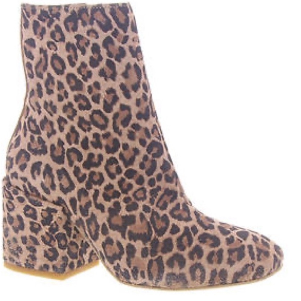 Free People Nicola Leopard Print Boot size 36